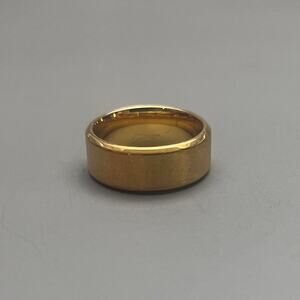 Y2K Vintage Gold Ring – Size 8, Unisex, Brand New